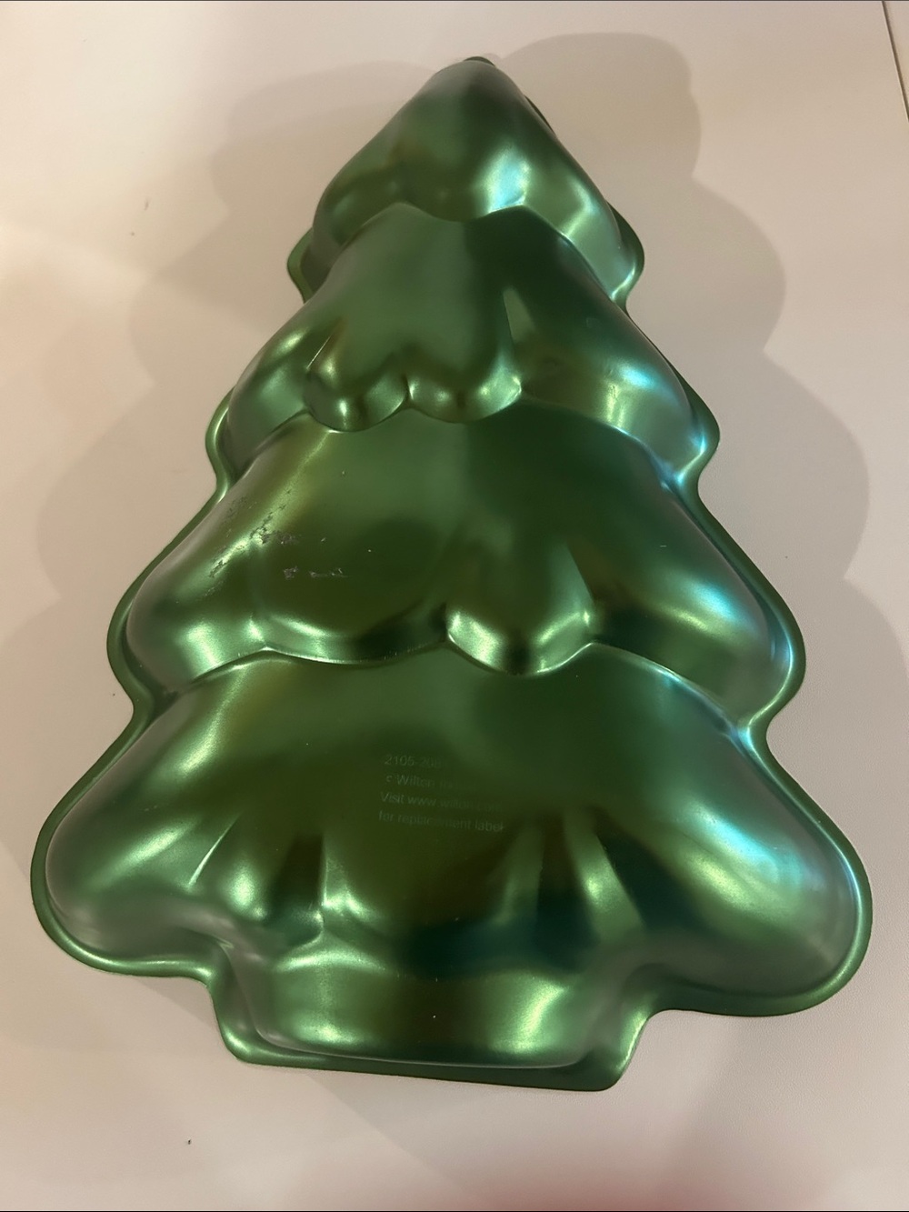 Wilton Green Christmas Tree Cake Pan - Holiday Bakeware